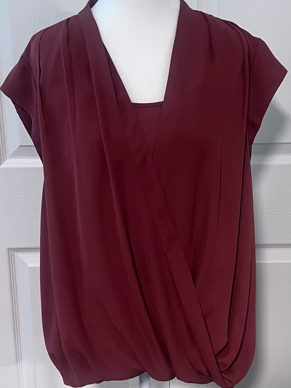 Halogen Surplice Blouson Top in Maroon